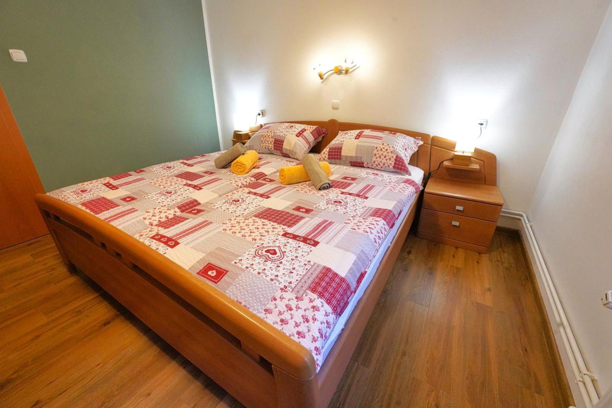 Apartments Pr' Pavleto ボーヒニ エクステリア 写真