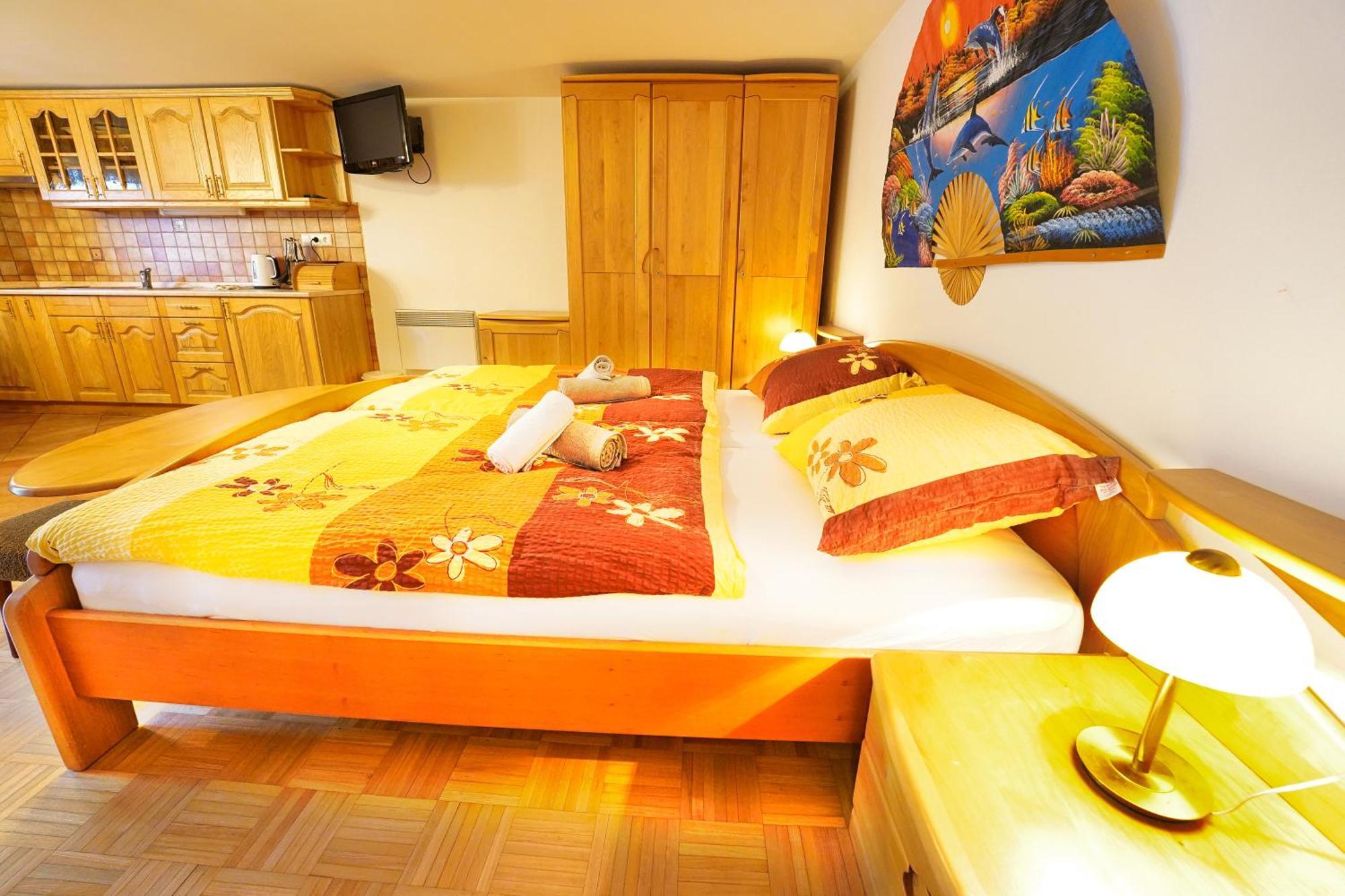Apartments Pr' Pavleto ボーヒニ エクステリア 写真