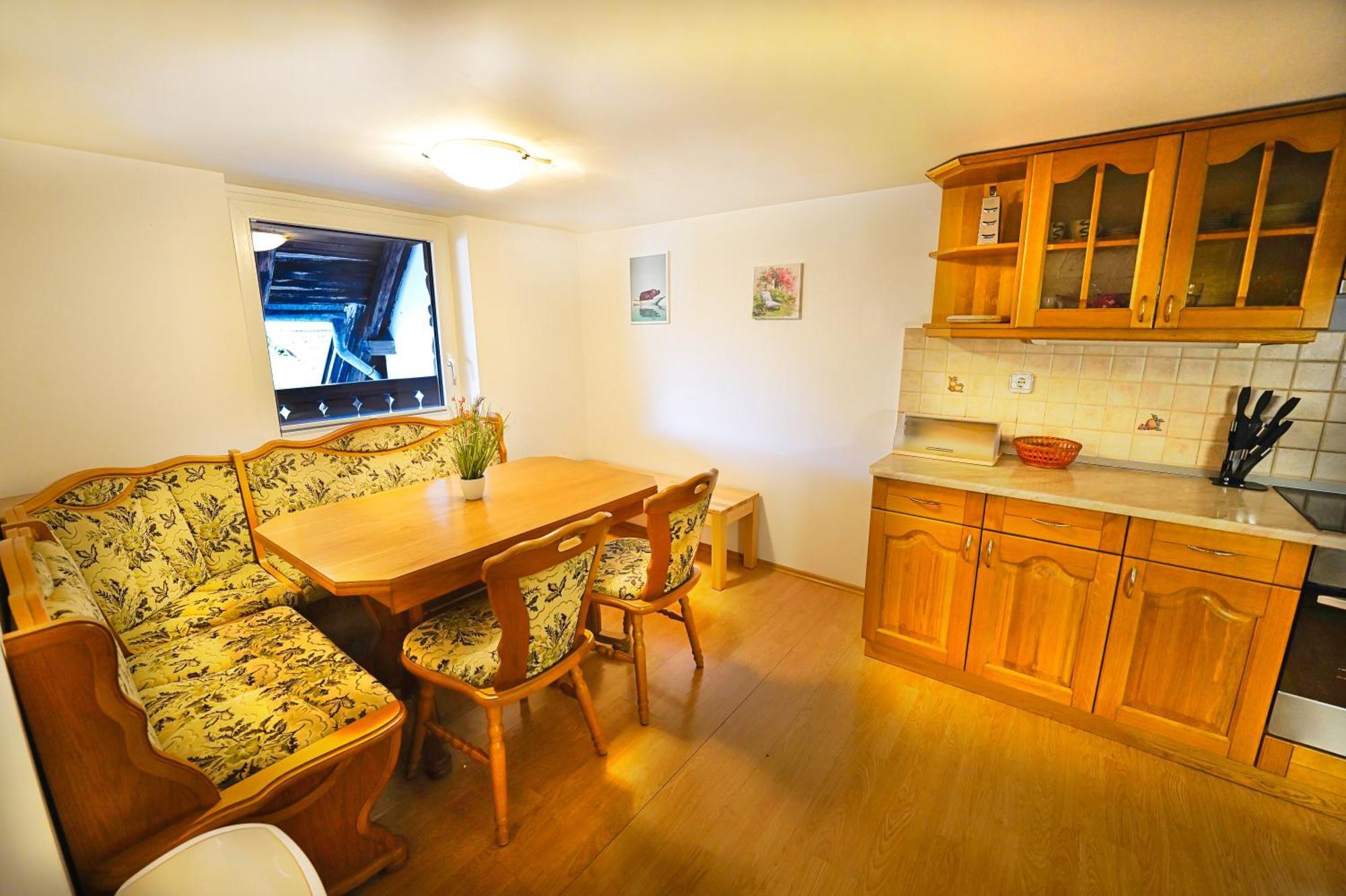 Apartments Pr' Pavleto ボーヒニ エクステリア 写真